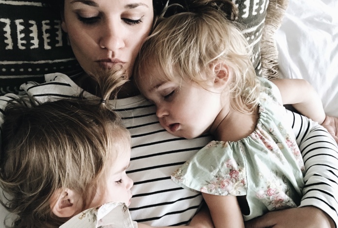 Η ανατροφή δεν σταματά τη νύχτα. Ίσα ίσα, εκεί είναι που σε χρειάζεται