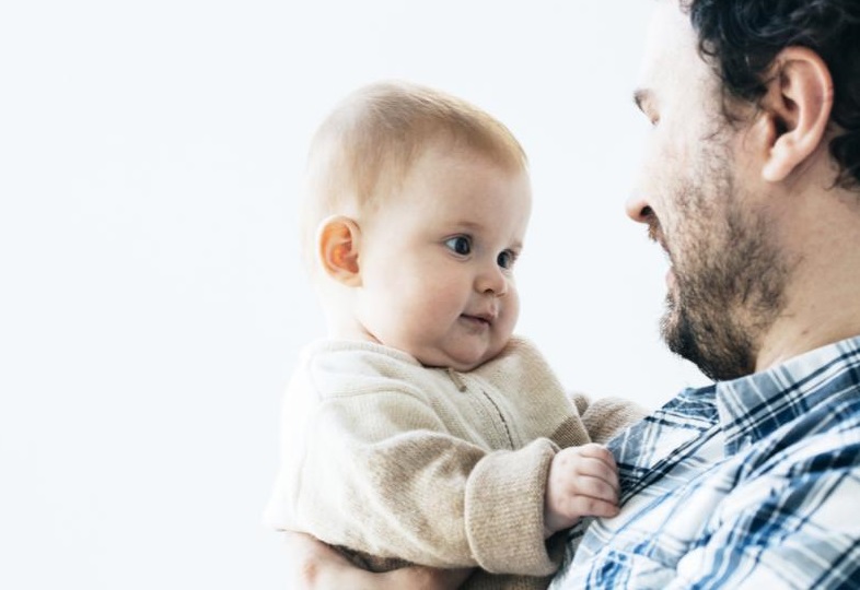 «Μην ακουμπάς τον μπαμπά μου» - Μια απόδειξη ότι σαν τη σχέση πατέρα και κόρης, δεν έχει