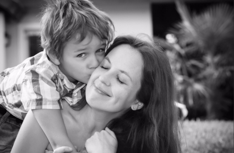 Ξέρετε ποια 8 πράγματα χρειάζεται κάθε μαμά;