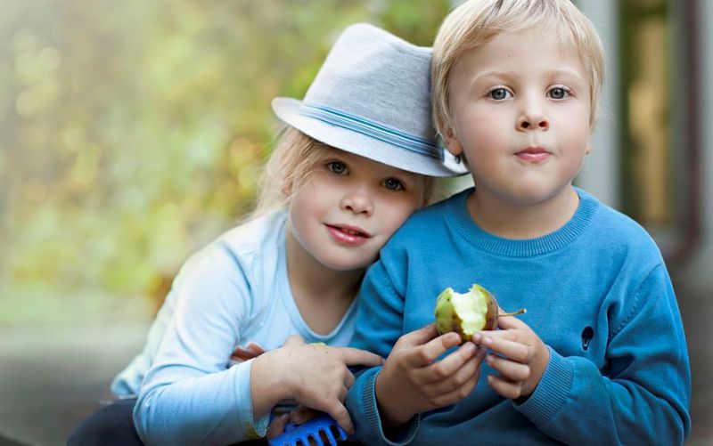 Μοναχοπαίδια που έχουν κοντά τους “αδέρφια” μην τα φοβάσαι