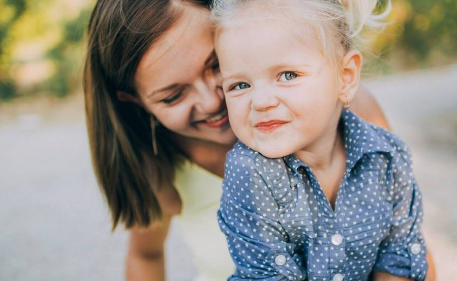 30 φράσεις που λέω στο παιδί μου συχνότερα απ’ όσο θα ήθελα