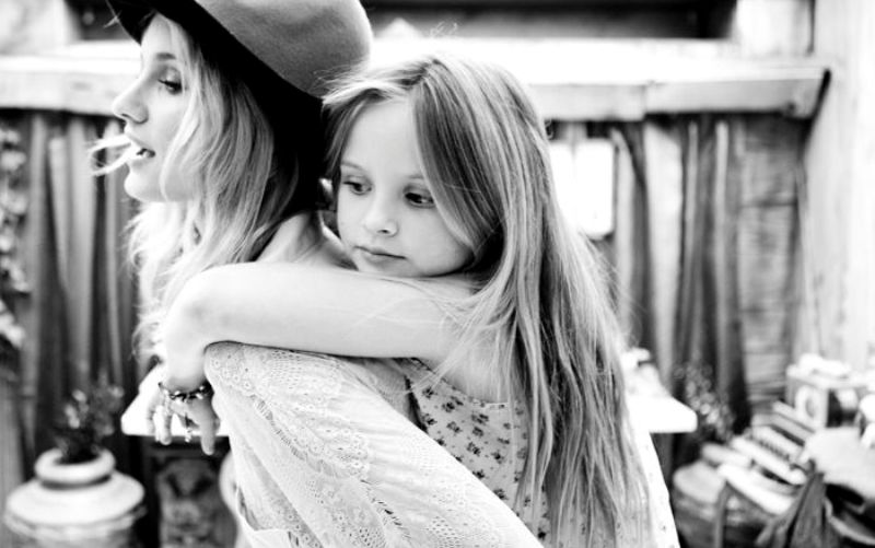 Γονείς που δεν κάνουν τίποτα χωρίς τα παιδιά τους