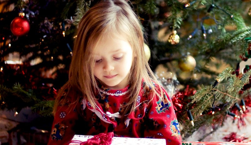 Νονοί - Σημασία δεν έχουν τα δώρα, αλλά η επικοινωνία