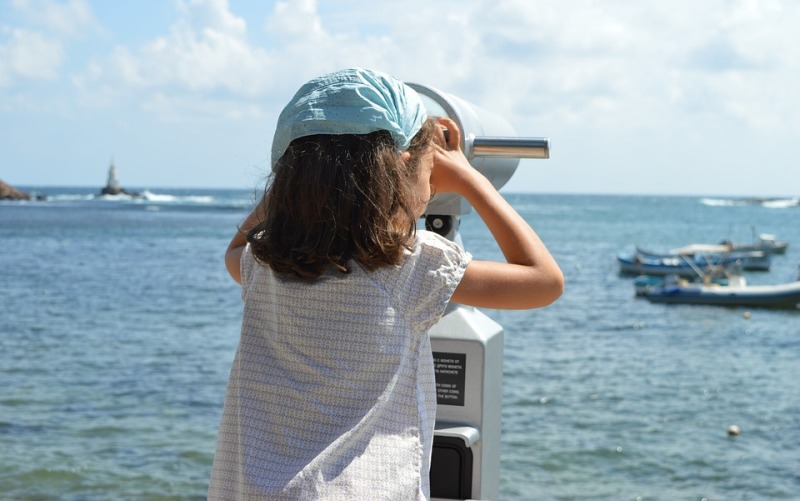 Κατασκήνωση ή χωριό - 2 ιστορίες για τον αποχωρισμό παιδιού και γονιού