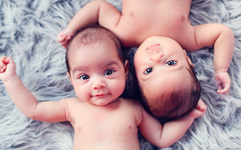 "Συγχαρητήρια, θα αποκτήσετε δίδυμα" - και τώρα τι κάνουμε;