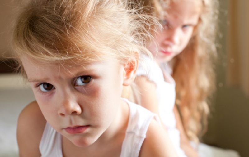 Τα 3 βήματα της ενσυναίσθησης που ακολουθώ όταν θυμώνει το παιδί μου