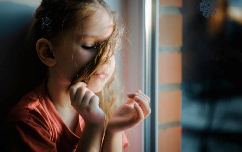 Τα παιδιά που δεν τα προσέχει κανείς θα κάνουν τα πάντα κάποια στιγμή για να τα προσέξουν