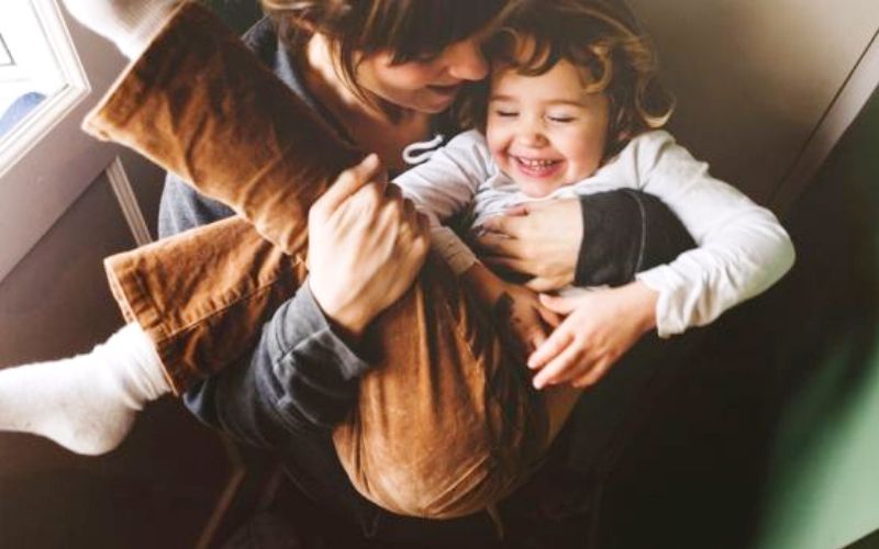 Το μεγαλύτερο δώρο που μπορείς να κάνεις στο παιδί σου, είναι η παρουσία σου