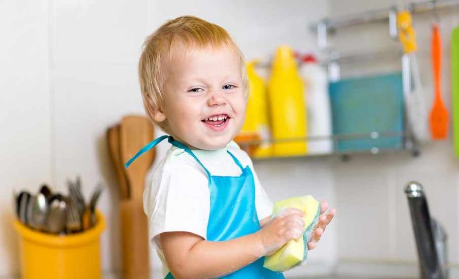 Πότε πρέπει πραγματικά να πετάξεις το σφουγγάρι των πιάτων;