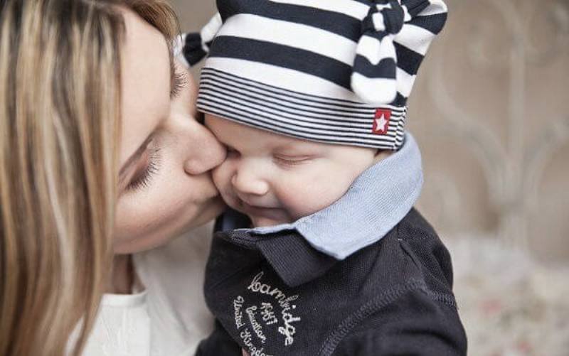 Θηλασμός: Μια νέα μελέτη που ρίχνει λάδι στη φωτιά