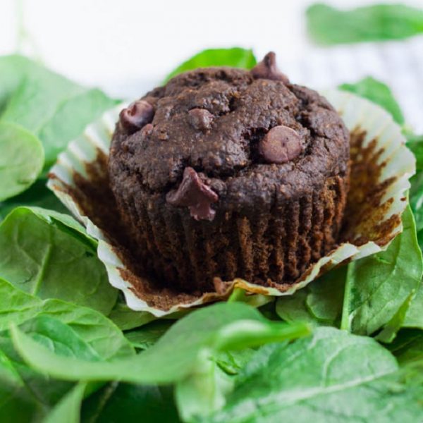 Muffins σοκολάτας με κρυμμένο σπανάκι