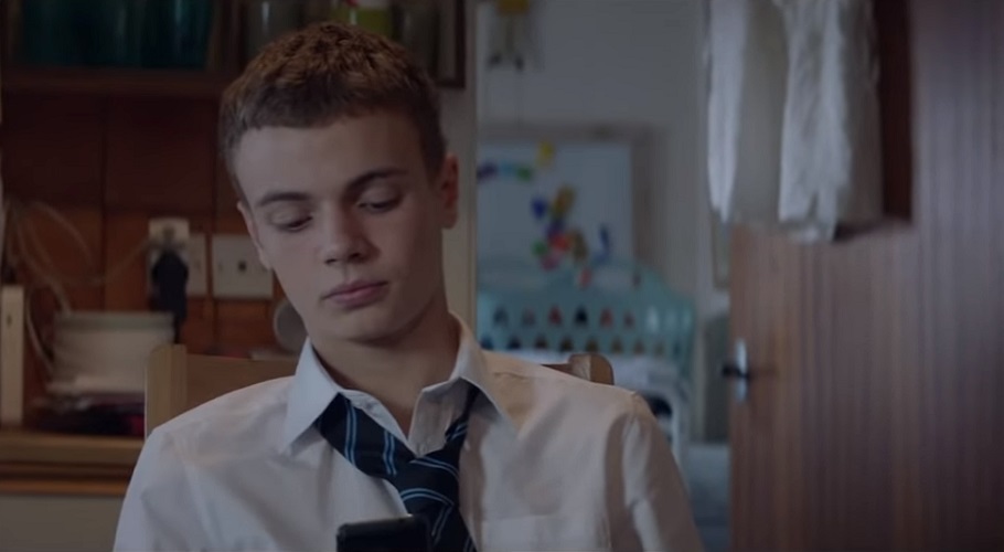 Ένα βαθιά συναισθηματικό φιλμάκι του BBC για τα Χριστούγεννα που ακόμα κάνει όλες τις μαμάδες να δακρύζουν