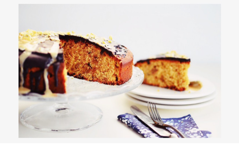 Κέικ με πορτοκάλι και ταχίνι | Ένας τέλειος και υγιεινός συνδυασμός