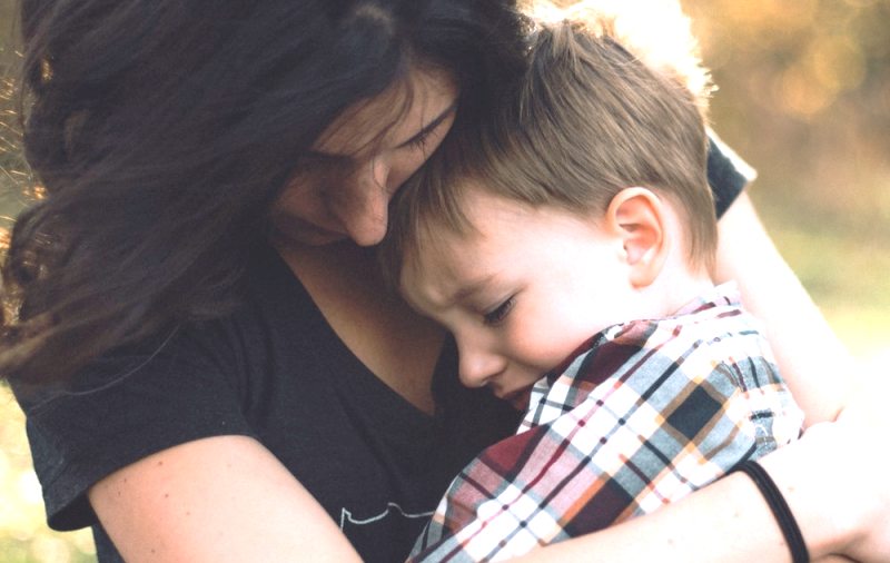 Έκζεμα, βρέξιμο κρεβατιού, άρνηση φαγητού καμιά φορά δείχνουν κρυμμένα συναισθήματα