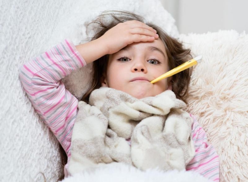 Μην βιάζεστε να στείλετε τα παιδιά σας πίσω στο σχολείο και στις δραστηριότητες μετά από γρίπη