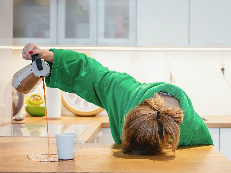 10 χιουμοριστικά σκίτσα για σένα που έχεις να κοιμηθείς σαν άνθρωπος κάτι... μήνες