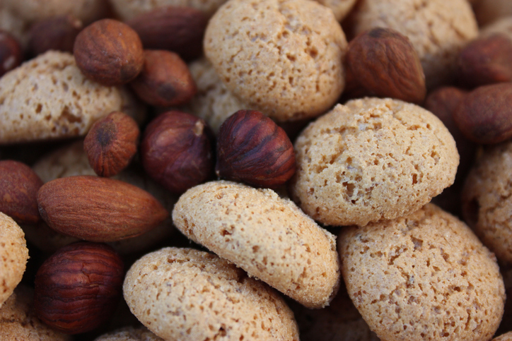 Mπισκότα φουντουκιού με 3 μόνο υλικά