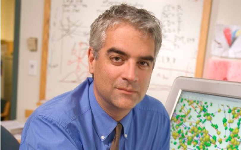 Κοροναϊός: Έλληνας καθηγητής του Yale προειδοποιεί: Κλείστε τα σχολεία πριν εμφανιστεί ο ιός