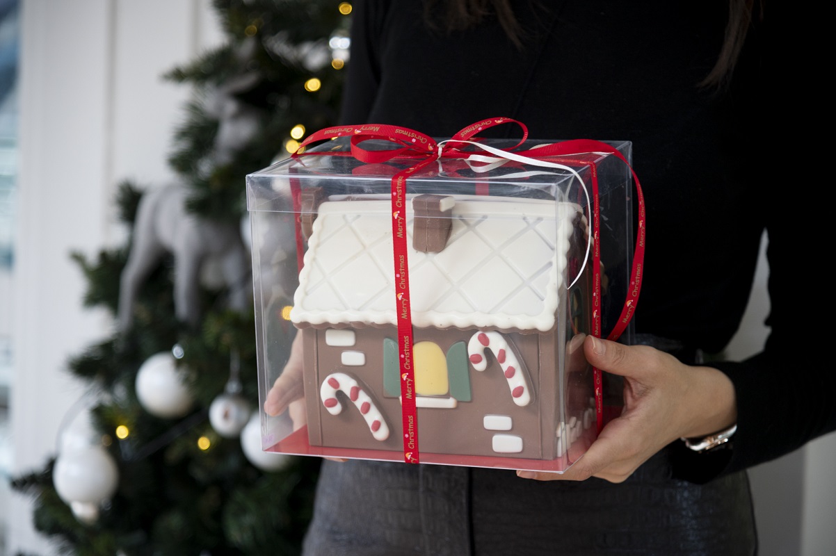 Στο νέο e-shop των Ζαχαροπλαστείων Zuccherino βρήκαμε τις καλύτερες χριστουγεννιάτικες λιχουδιές!