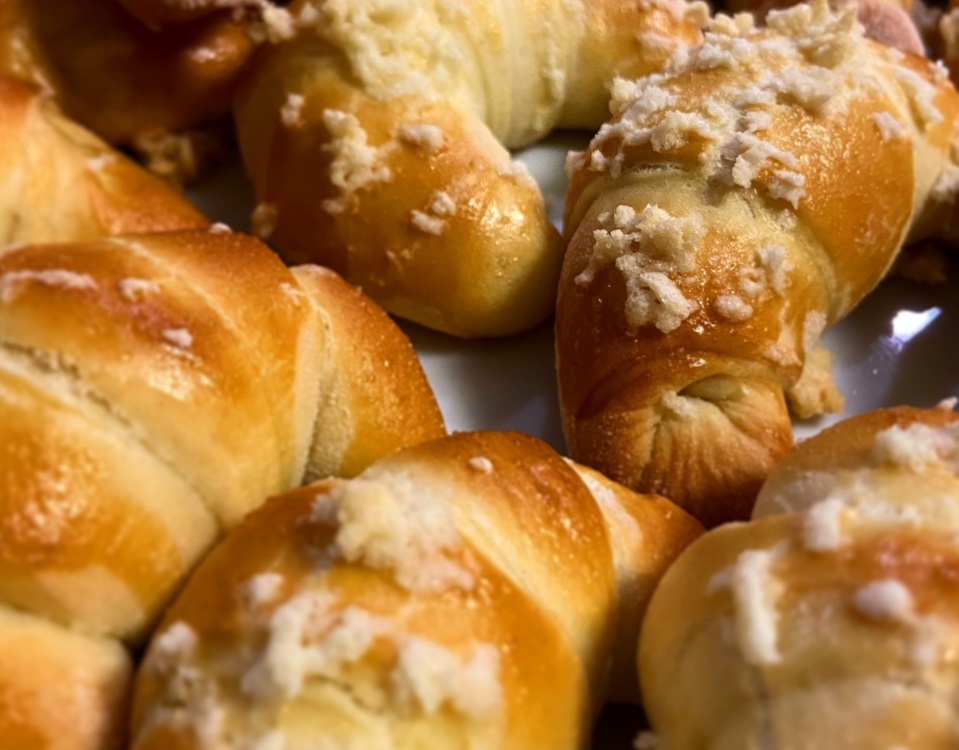 Σπιτικά κρουασάν με τυρί