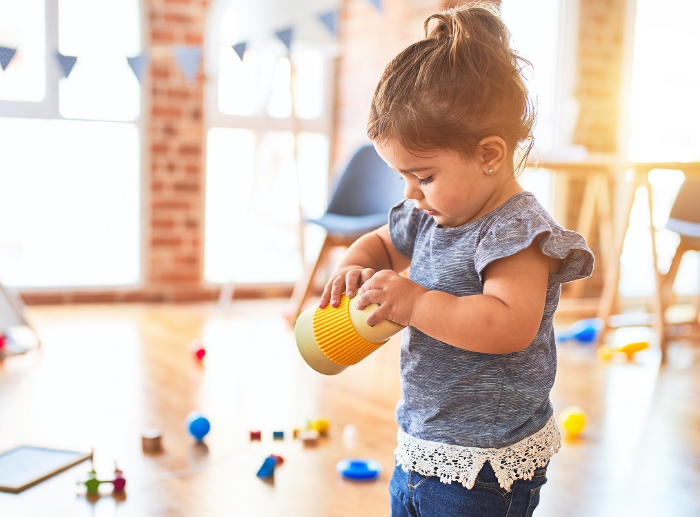 Μοντεσσόρι: Προσφέρετε στο παιδί ανατροφοδότηση αντί για έπαινο