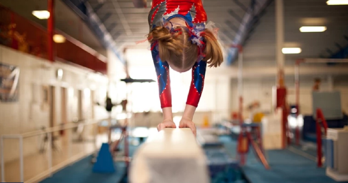 Καταγγελία-σοκ από πρώην αθλήτρια της ενόργανης: "Τρώγαμε πολύ ξύλο"