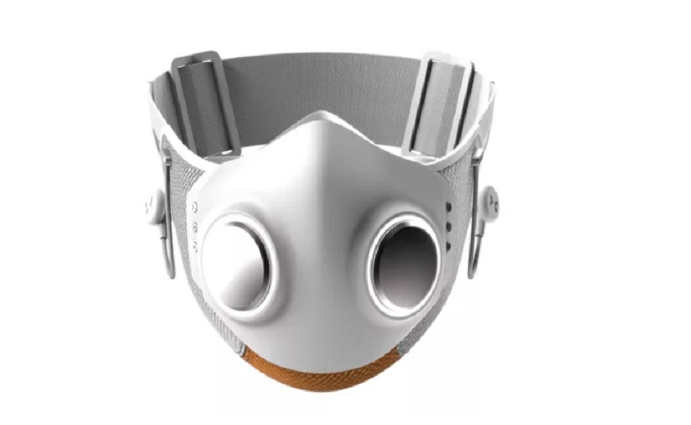 Έφτασε η "έξυπνη" αντί Covid-19 μάσκα:  Mε ακρόαση μουσικής και internet!