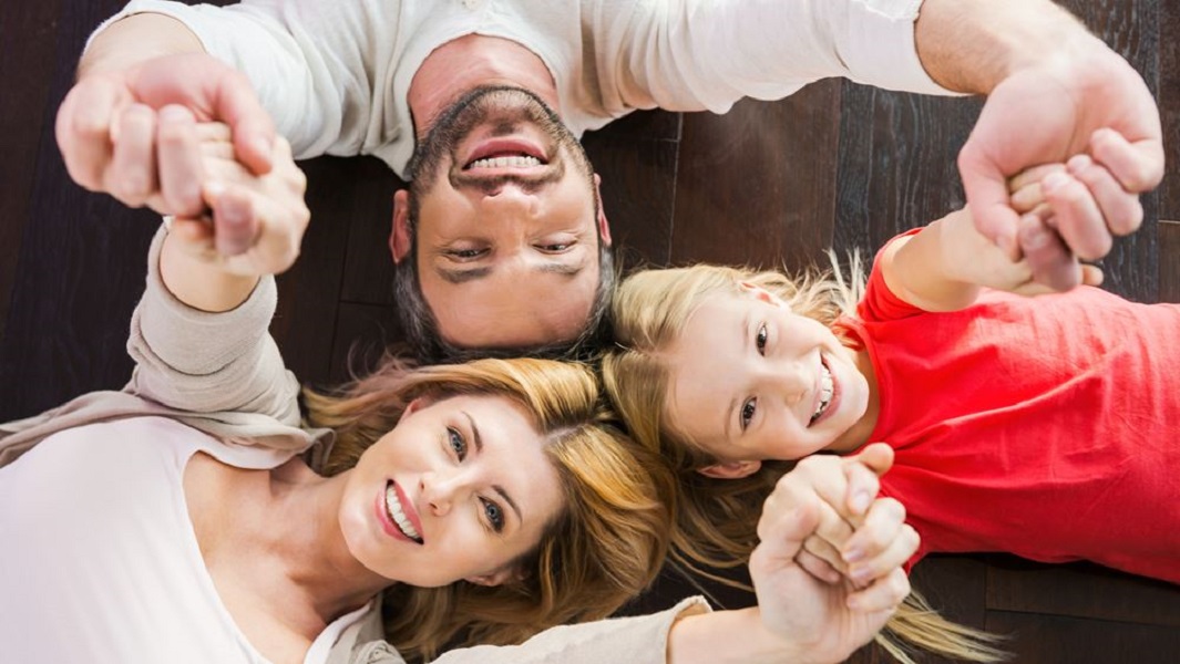 "Συνεπιμέλεια": Διαφωνίες για "ασάφεια" του χρόνου επικοινωνίας και προτάσεις για αλλαγές στο ν/σ