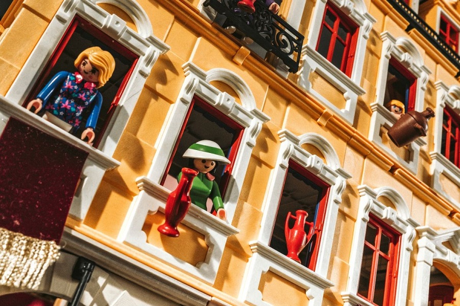 Κέρκυρα: Το μαγικό Πάσχα στο νησί μέσα από Playmobil