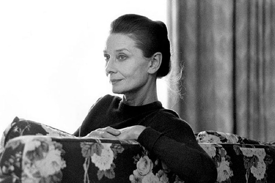 Audrey Hepburn: Για να έχετε όμορφα μαλλιά, αφήστε ένα παιδί να τα χαϊδεύει κάθε μέρα