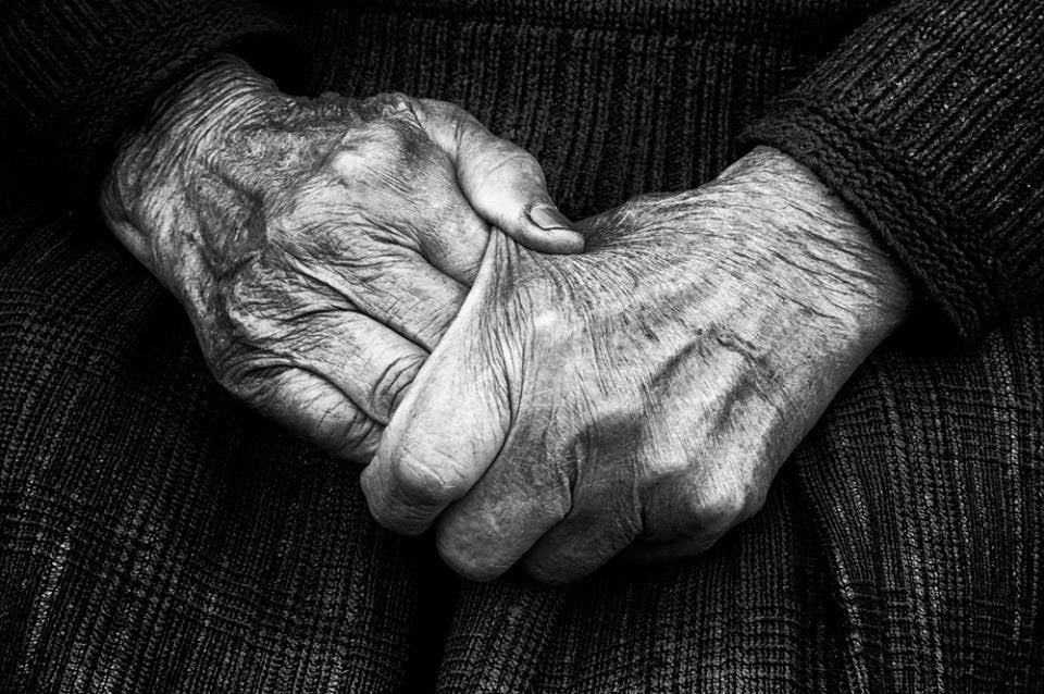 «Τι θέλει ο άνθρωπος για να ναι ευτυχισμένος; Τίποτα!»