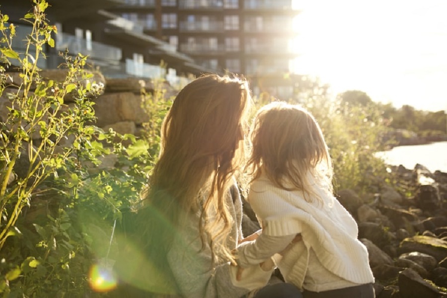 «Αγαπημένη μου κόρη, σου εύχομαι ν’ αποκτήσεις μια κόρη ακριβώς σαν κι εσένα…»