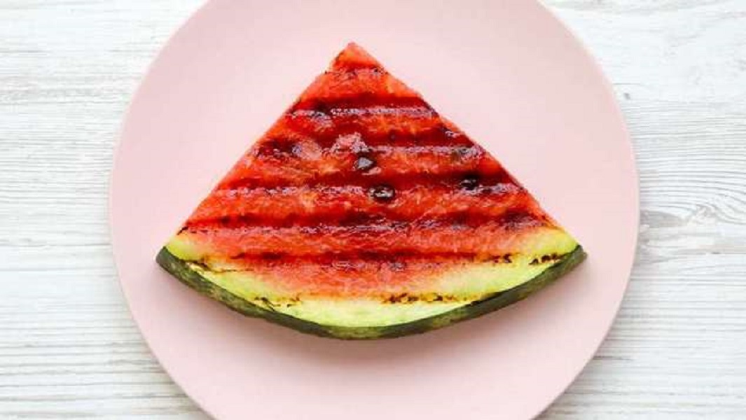 Καρπούζι στη σχάρα - Η συνταγή που πρέπει να δοκιμάσεις