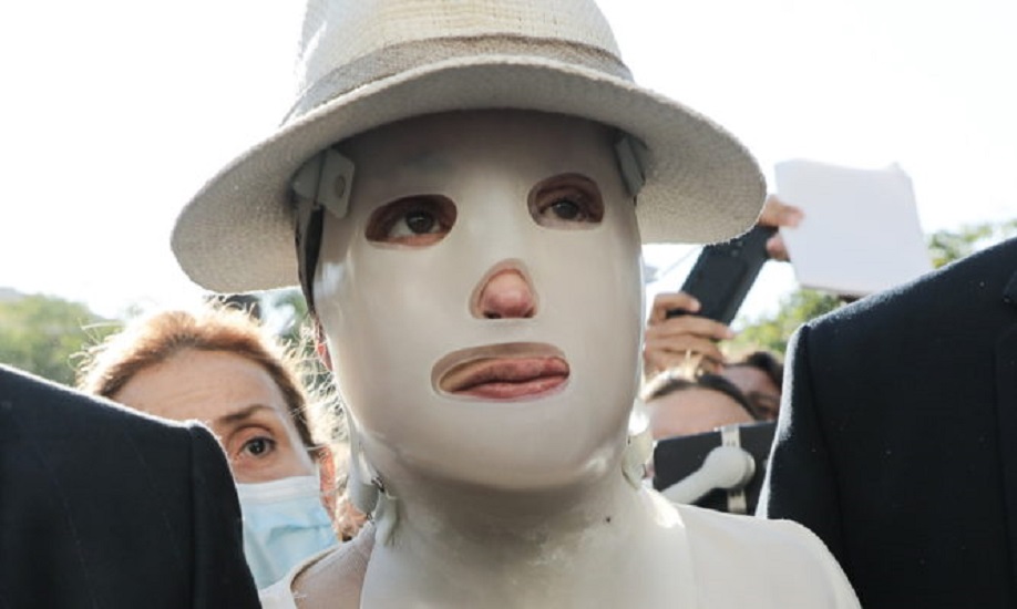 Κατάθεση της Ιωάννας: «Τα ρούχα λιώσανε πάνω μου, τα μαλλιά μου πέφτανε στον νιπτήρα»