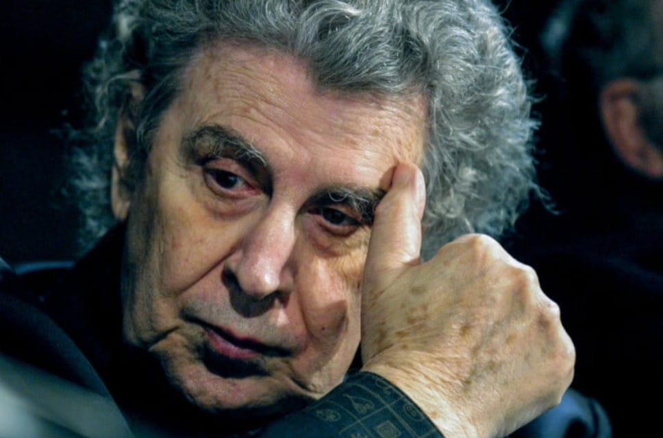 ''Δεν μπαίνει κανείς στην τάξη αν δε βάλει τρόφιμα⁣⁣ στο καλάθι που βρίσκεται μπροστά στην πόρτα.''