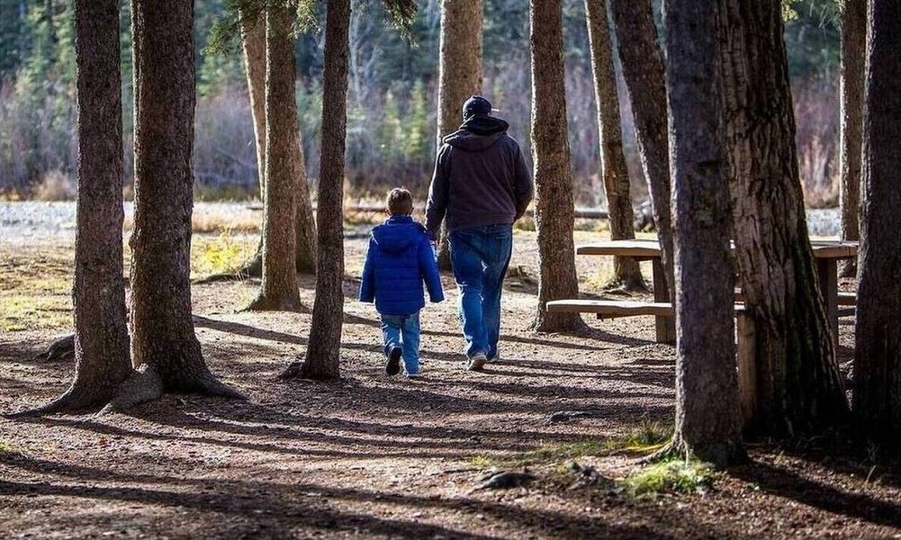 Συνεπιμέλεια: Σε ισχύ από σήμερα ο νέος νόμος - Το «στοίχημα» και το αίτημα για κοινή γονική μέριμνα