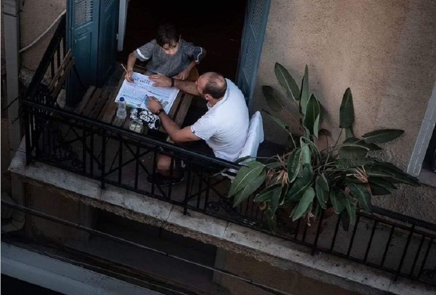 «Μπαμπά, έχω 50€. Μπορώ να αγοράσω μια ώρα του χρόνου σου;