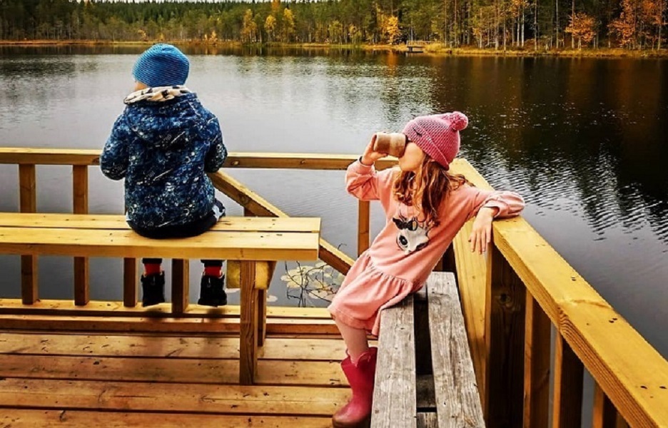 Ορφέας & Κυβέλη: Τα δίδυμα ελληνόπουλα που ζουν στο Ροβανιέμι - τα γειτονόπουλα του 'Αη Βασίλη