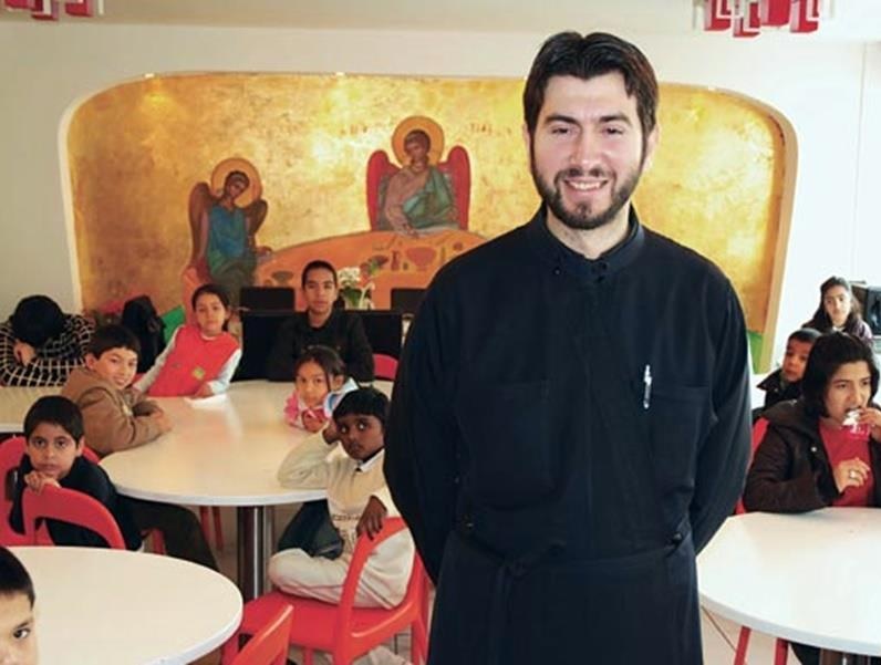 Κιβωτός του Κόσμου: Πρώην παιδαγωγός της ΜΚΟ λέει πως ο 19χρονος είπε την αλήθεια για την κακοποίηση