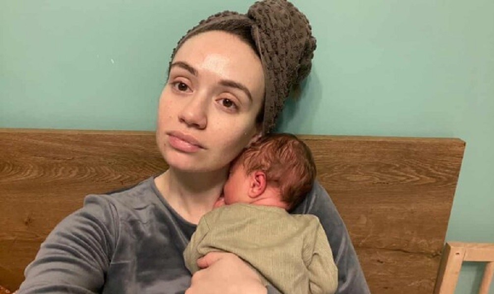 Ουκρανία: Η Βικτώρια γέννησε τον γιο της σε καταφύγιο -«Του είπα ότι είσαι νέος Ουκρανός»