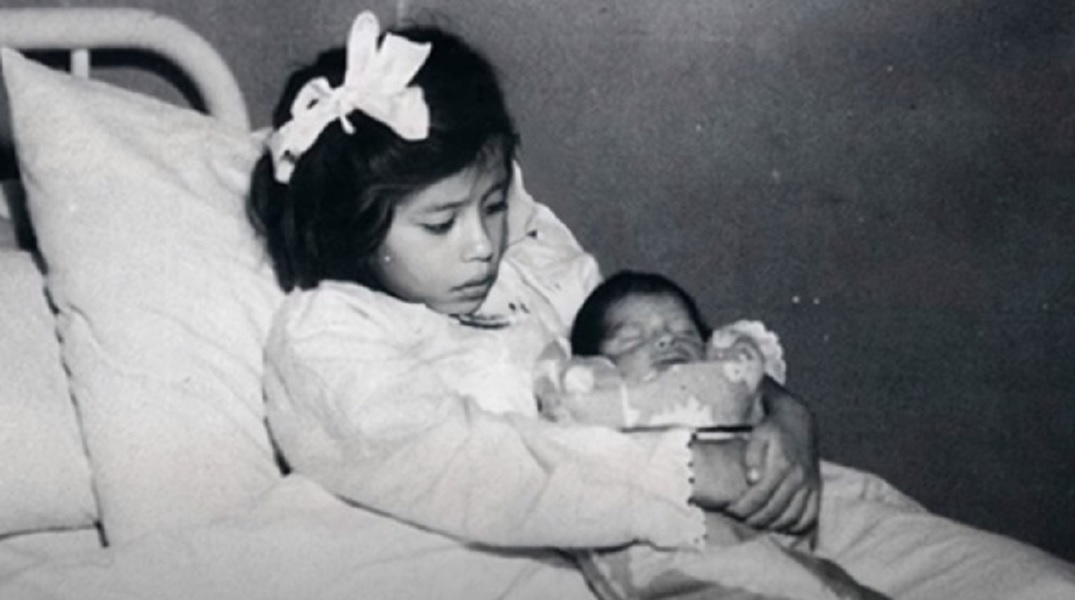 Λίνα Μεδίνα: Η νεότερη μητέρα στην ιστορία της ιατρικής ήταν μόλις 5 ετών