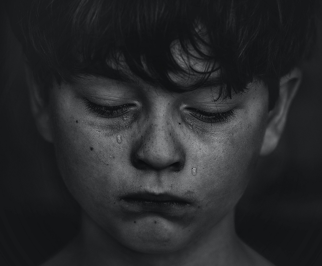 "Μαμά, όταν φεύγουν οι μπαμπάδες για να πολεμήσουν, τα παιδιά δεν κλαίνε;"