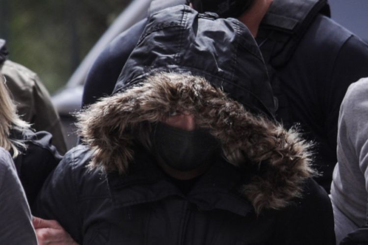 Η Ρούλα Πισπιρίγκου τηλεφώνησε με αλλοιωμένη φωνή σε εκπομπή - Τι "κάρφωσε" για τον Μάνο