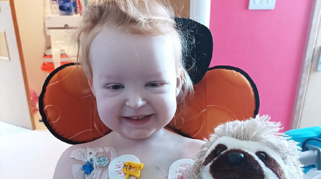 Η μάχη 3χρονης με την ηπατίτιδα -Παραλίγο να πεθάνει, της έδωσε μόσχευμα ο πατέρας της