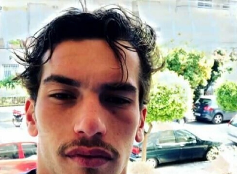 Αδαμάντιος Μαντής - «Αυτός που σκότωσε το παιδί μου είναι ελεύθερος», ξεσπά η μητέρα του