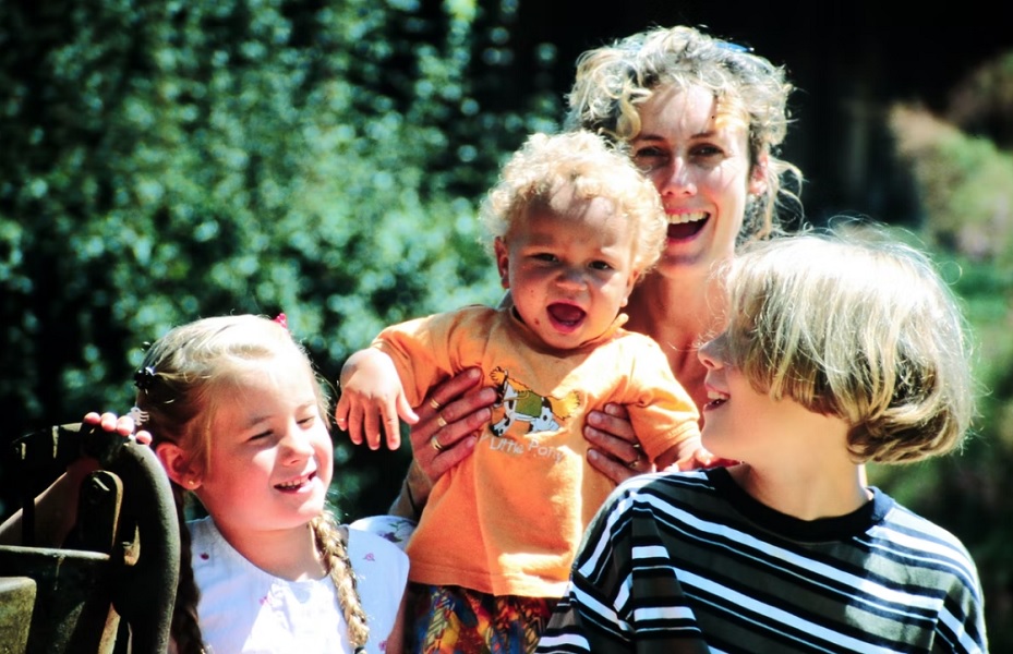 Οι γονείς δεν είναι «μηχανές παραγωγής σωστής συμπεριφοράς» είναι άνθρωποι και κάνουν λάθη