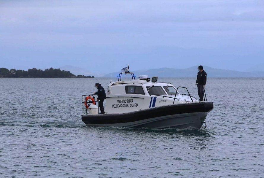 Ικαρία: Αγνοείται 17χρονος στη θάλασσα – Μεγάλη επιχείρηση για τον εντοπισμό του