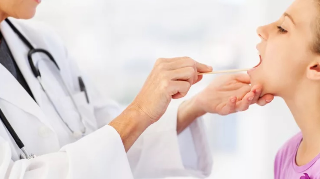 Αμυγδαλές | Ποιος είναι ο ρόλος τους και πότε πρέπει να αφαιρούνται