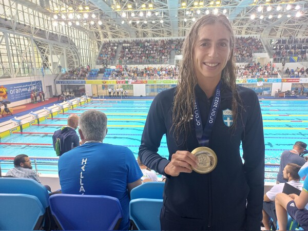 Αννα Ντουντουνάκη: Χρυσό μετάλλιο στα 50μ. πεταλούδα στους Μεσογειακούς του Οράν