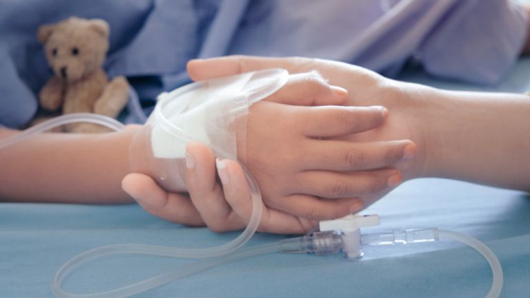 Κομοτηνή: 200 άνθρωποι στο νοσοκομείο με σαλμονέλα -  Ανάμεσά τους 38 παιδιά